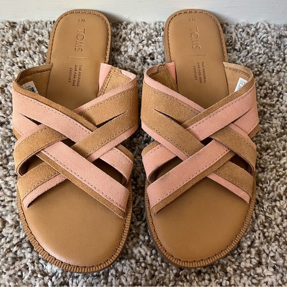 TOMS Coral Pink Strappy Sandals Size 7 Summer Beach Vacation - Picture 4 of 5